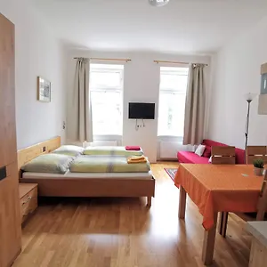 Hellwagstrasse Apartmán